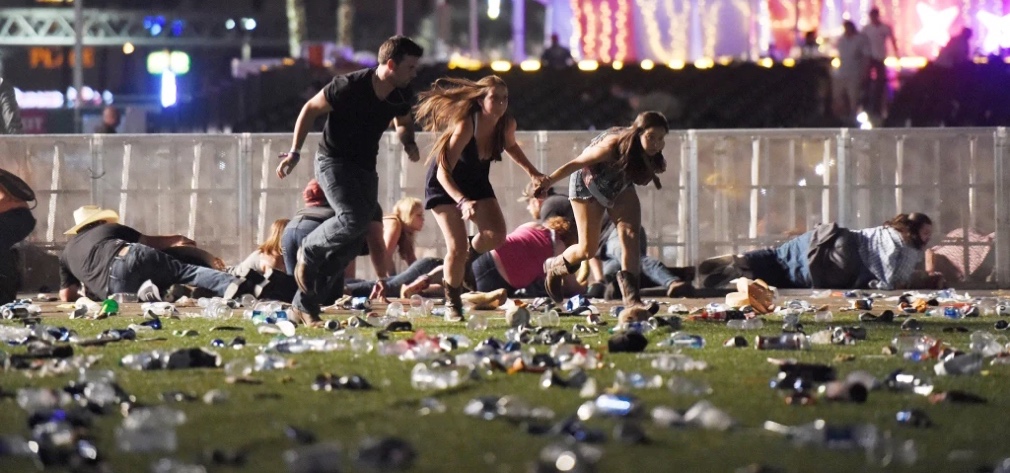 Crowd evacuating during a critical emergency